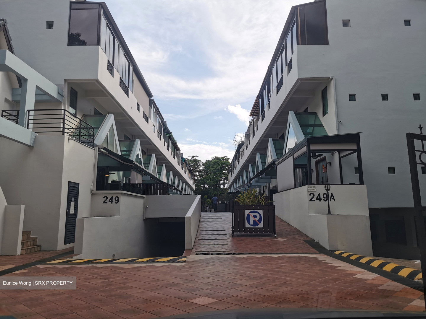 Pasir Panjang Road (D5), Condominium #566378131